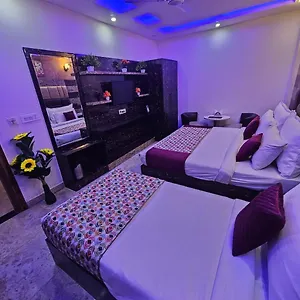 https://tu-casa-international-near-delhi-airport.hotelsdelhi.org