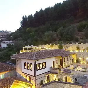 https://hotel-vila-aleksander.albaniahotels.org